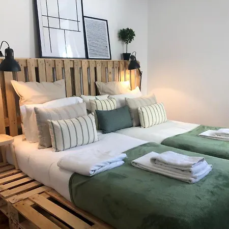 Luxury At Principe Real - Gardens_hosting * Lisboa